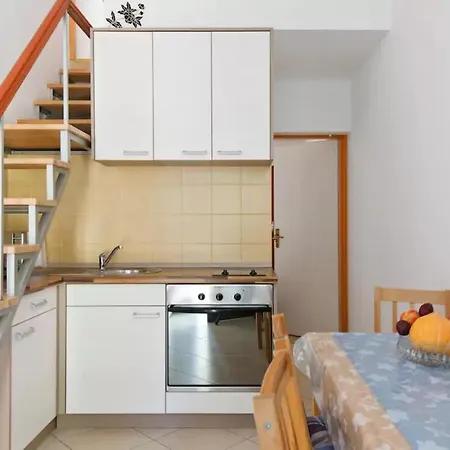 Apartment With Large Garden In The Heart Of